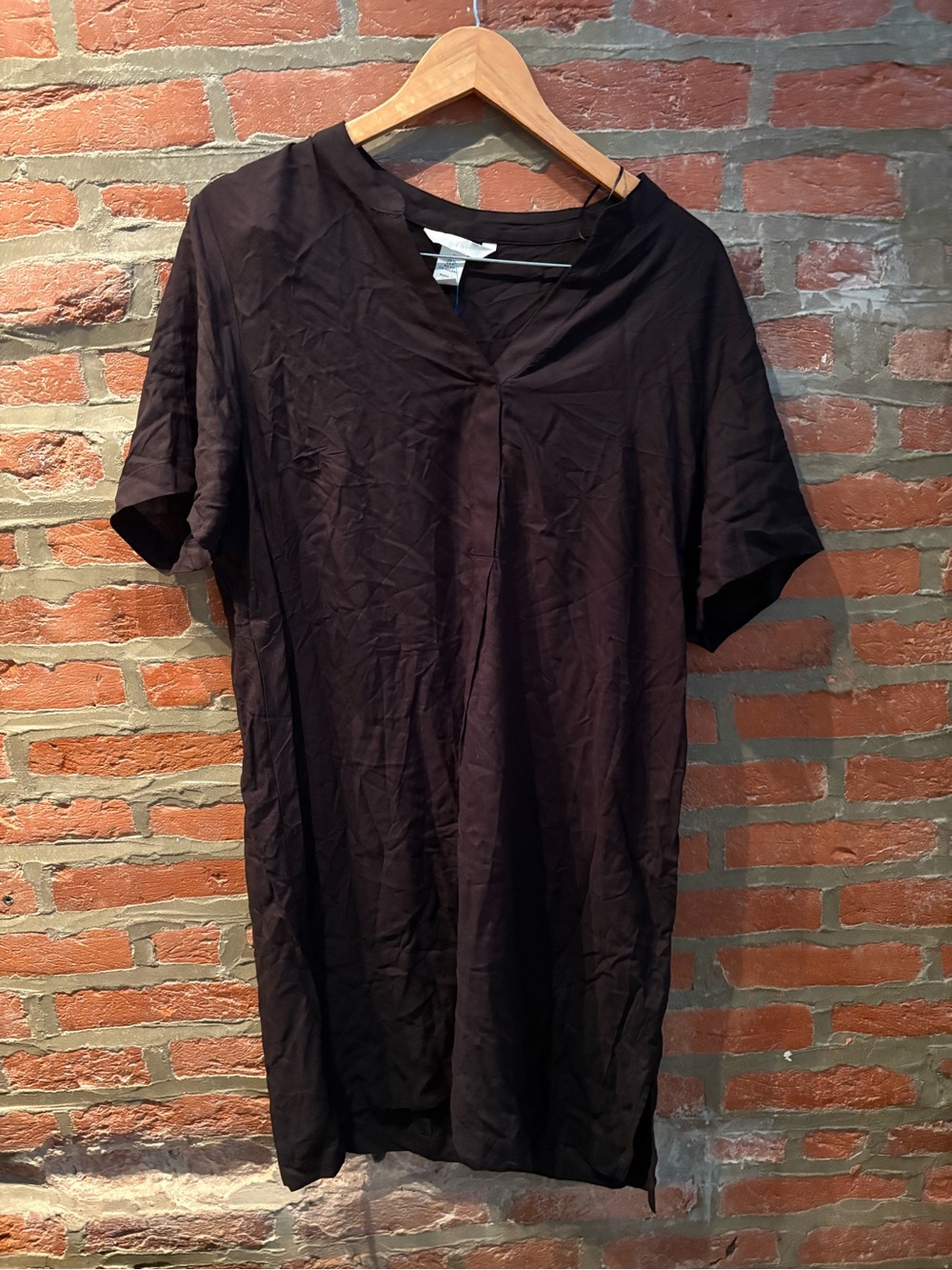 H&M Black Short-Sleeve Shift Dress